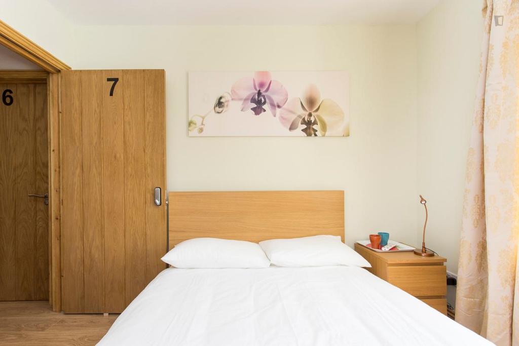 406 Harrow Hotell London Exteriör bild