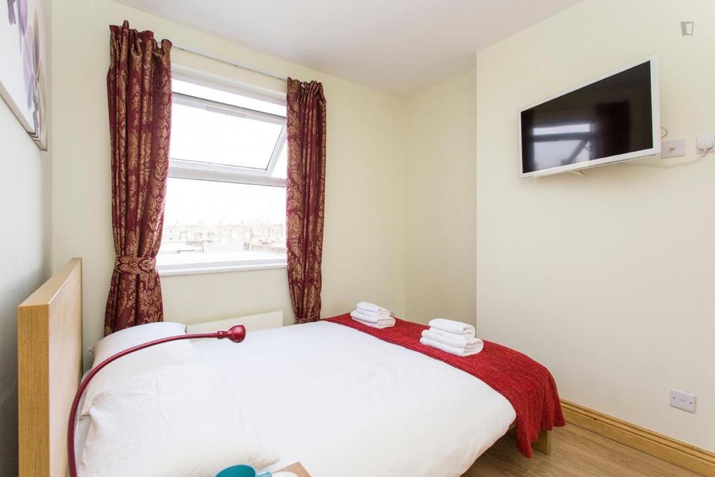 406 Harrow Hotell London Exteriör bild