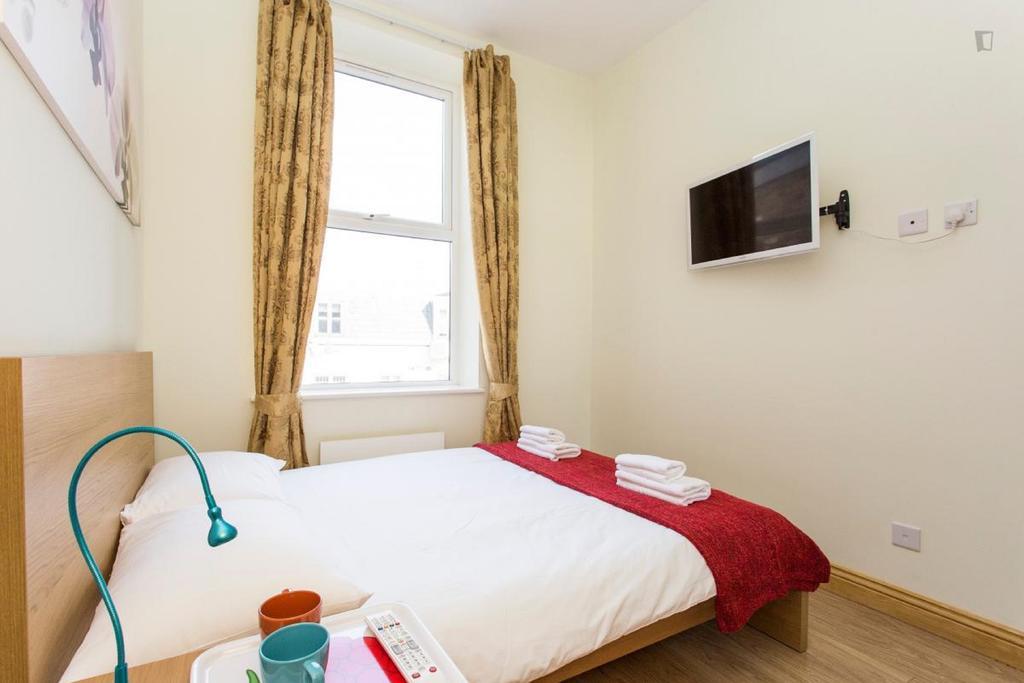406 Harrow Hotell London Exteriör bild